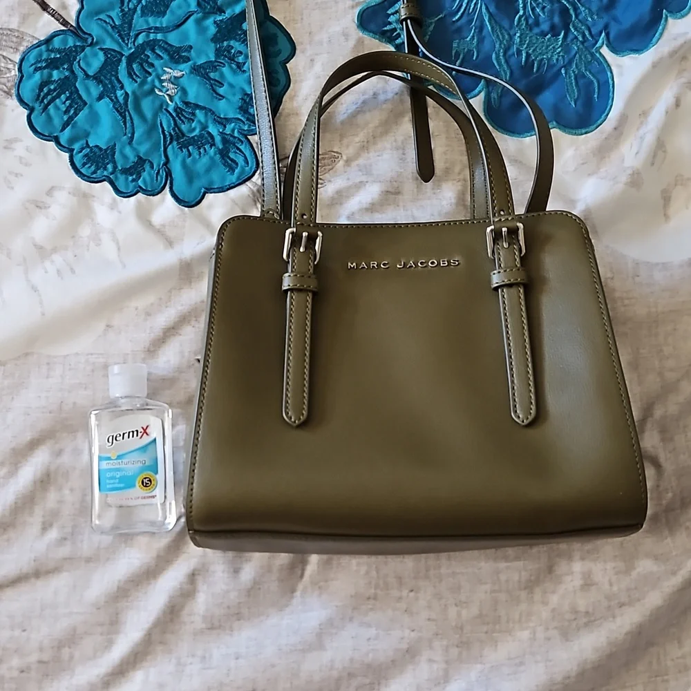 Marc Jacobs Little Big Shot Top Handle Satchel in Medium Green - Picture 10 of 12